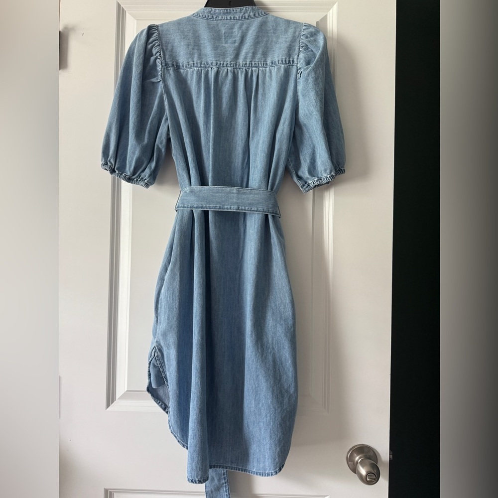GAP Puff Sleeve Belted Denim Dress - Picture 3 of 5